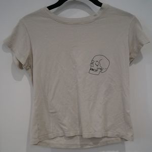 Brandy Melville skull t-shirt
